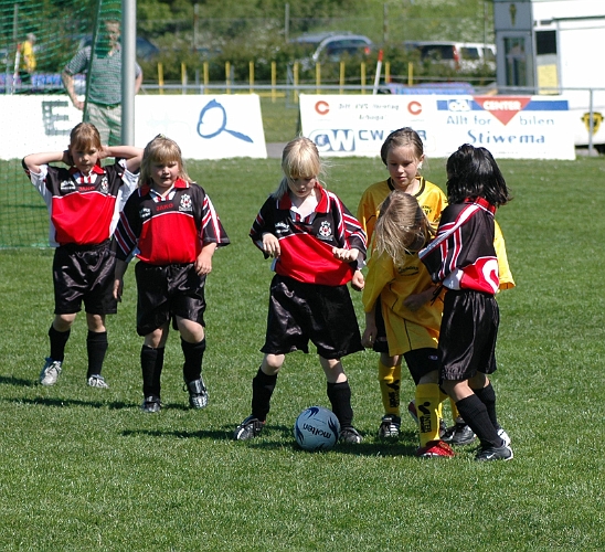 2006-06-10 (70).JPG - Flickor 98/99 Arboga Södra IF - Kungsör BK